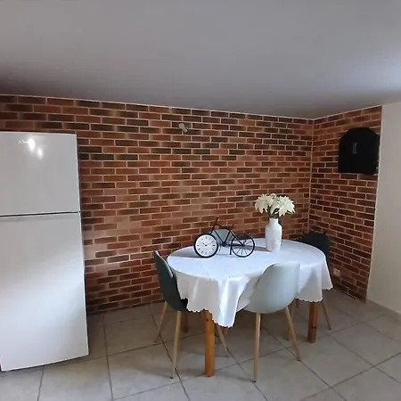 Hebergement Senlis * سونلي