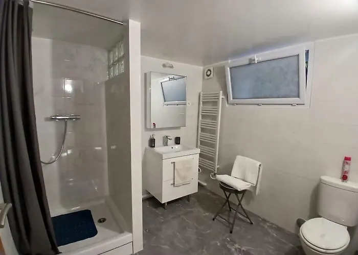 Hébergement Senlis * Senlis (Oise)