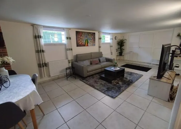 Apartment Hébergement Senlis *